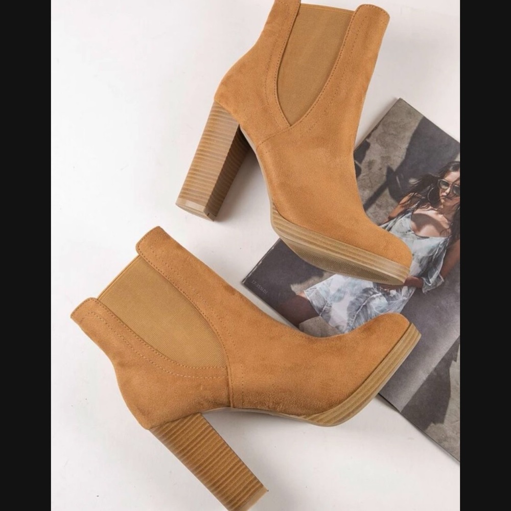 Brand new booties size 8